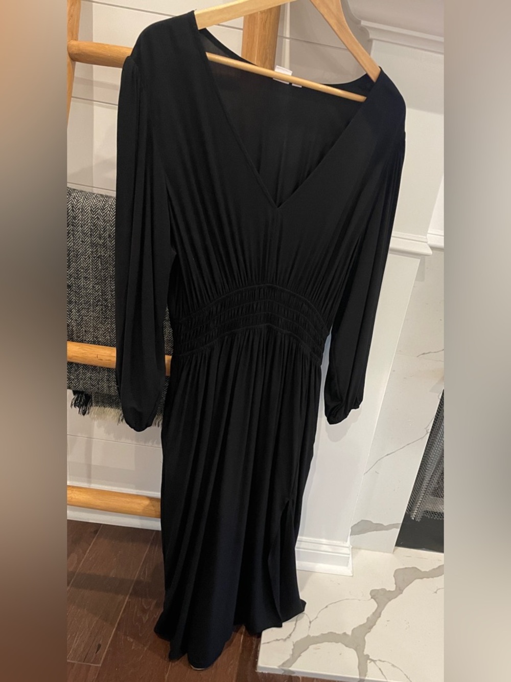 GAP Smocked V-Neck Maxi Dress in Black